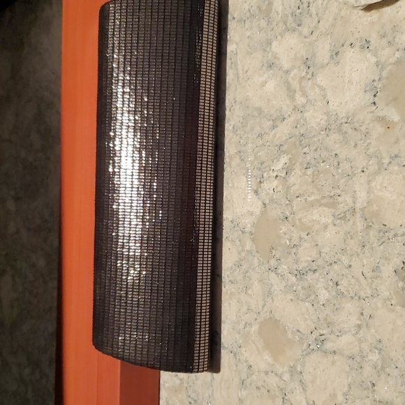 Silver/ Pewter Hard-shell Evening Clutch - Picture 4 of 5